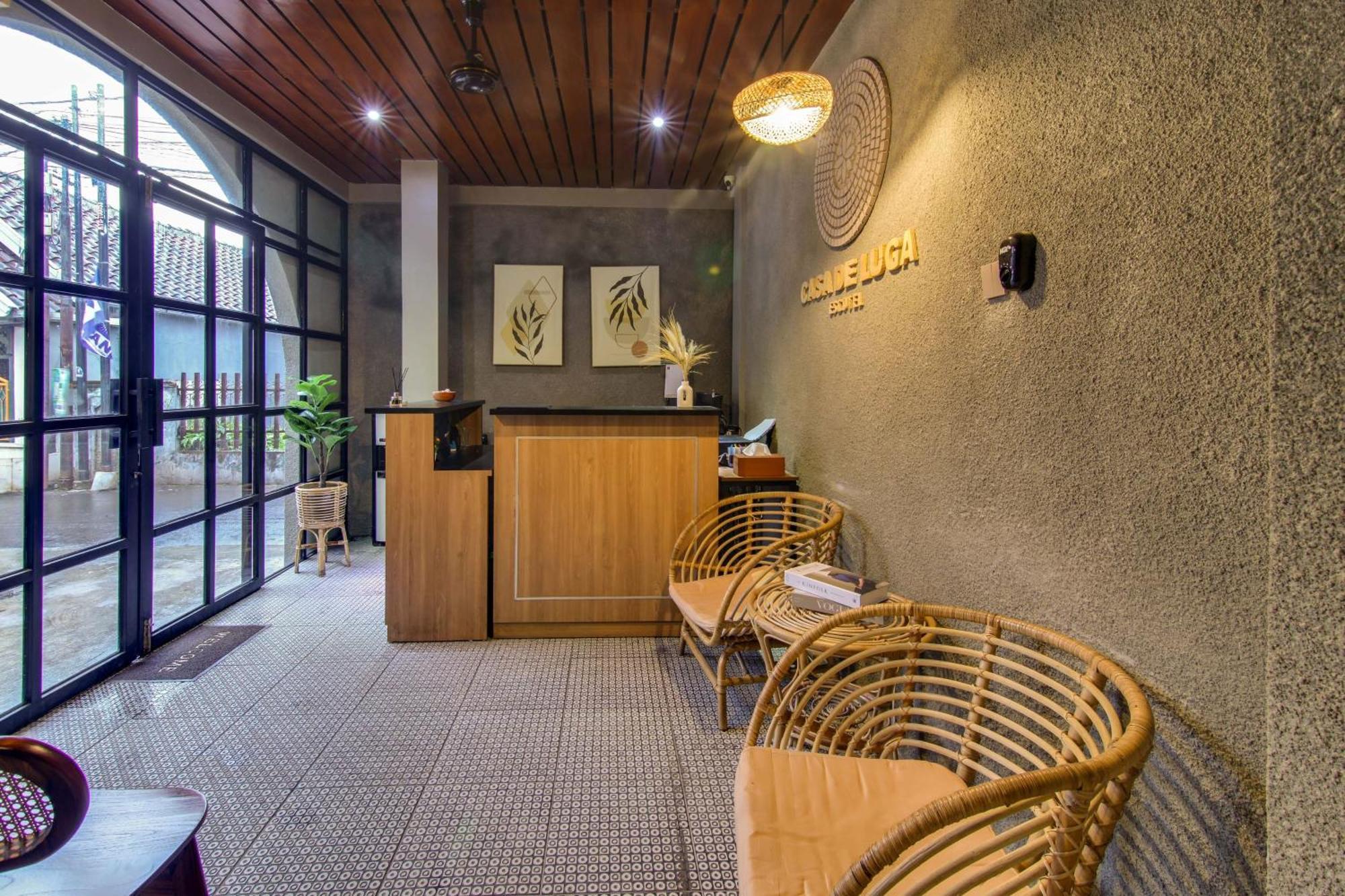 Escotel Casa De Luga Dżakarta Zewnętrze zdjęcie